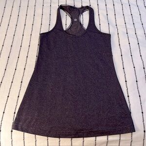 Dark purple reversible lululemon tank top in excellent condition size 6